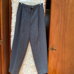 VTG Savannah Women’s Charcoal Pants All Wool High Waist Pleated. Size 14